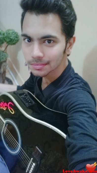 Zaiffiali Pakistani Man from Karachi
