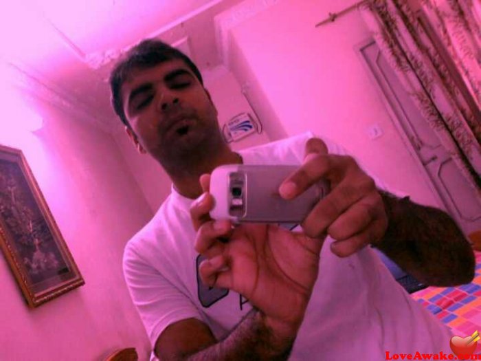 gc1133 Indian Man from Gurgaon