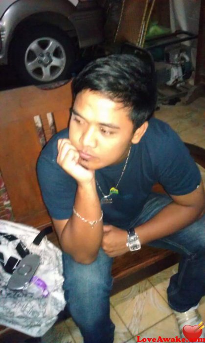 budz30 Filipina Man from Manila