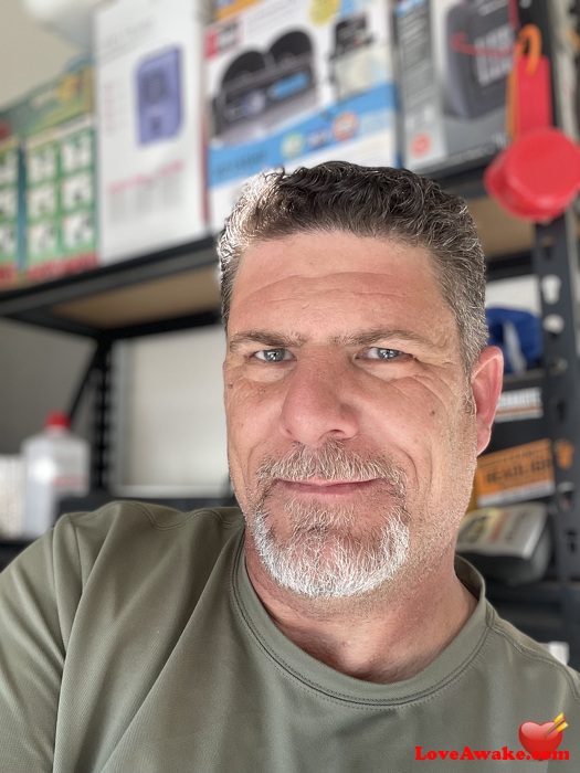 Lcky777 American Man from Bullhead City