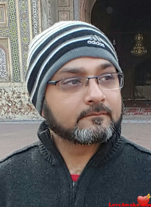 Illy1 Pakistani Man from Lahore