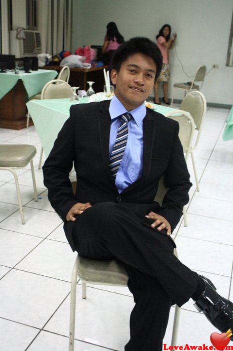 Roneldaman Filipina Man from Manila