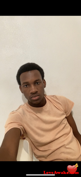 LaMike20 Bahamian Man from Nassau