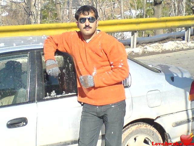 aliyan01 Pakistani Man from Lahore