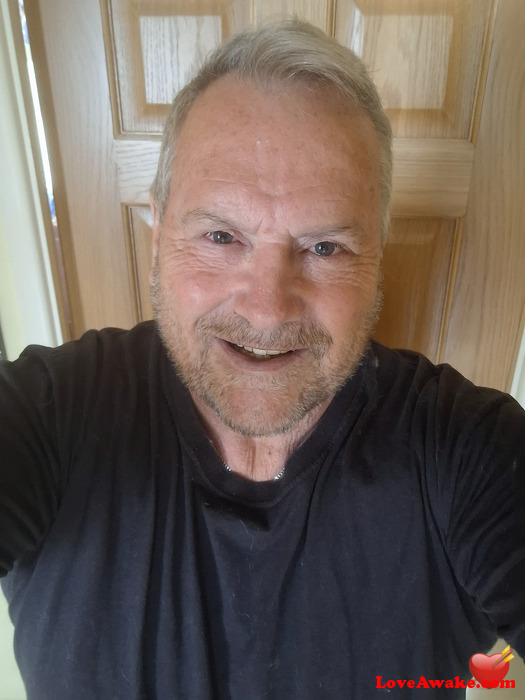 Robie9609 UK Man from Redruth