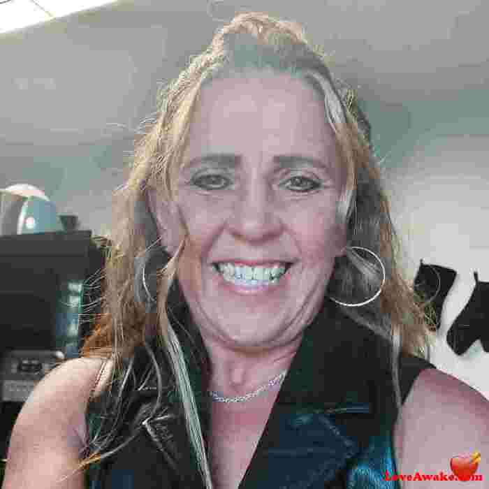 Suyram American Woman from Allen