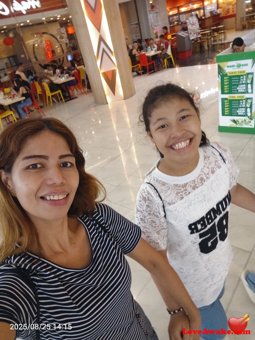 Yianne Filipina Woman from Leyte