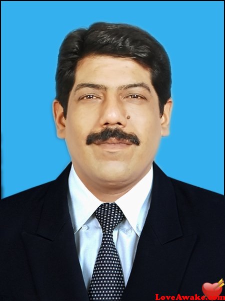 khalidazizawan Pakistani Man from Lahore