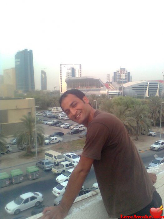 israr199 UAE Man from Abu Dhabi