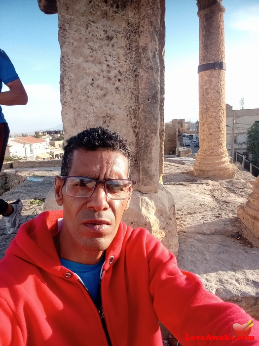 Yakoubimounir32 Algerian Man from Alger (Algiers)
