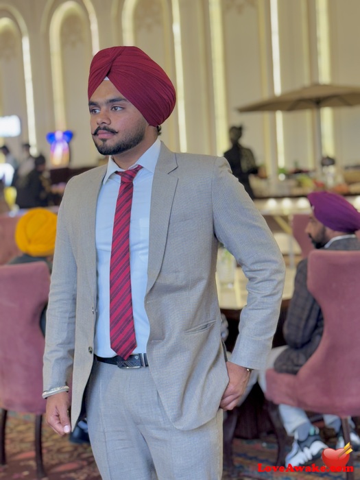 Kirat6477135700 Canadian Man from Fort Frances