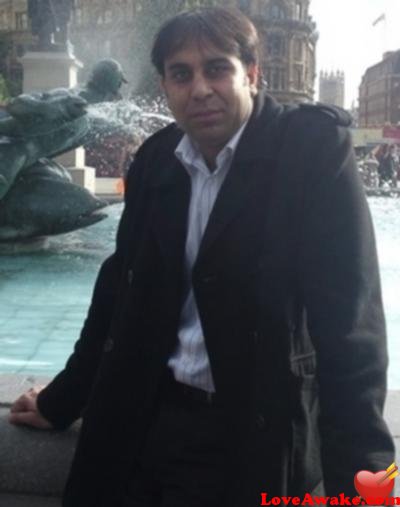 innocentmind Pakistani Man from Lahore