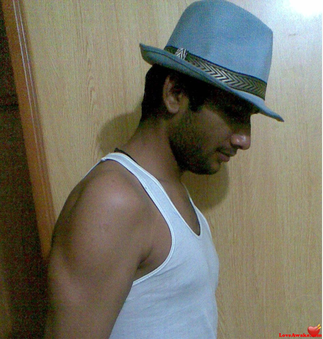 purepaki Pakistani Man from Sargodha