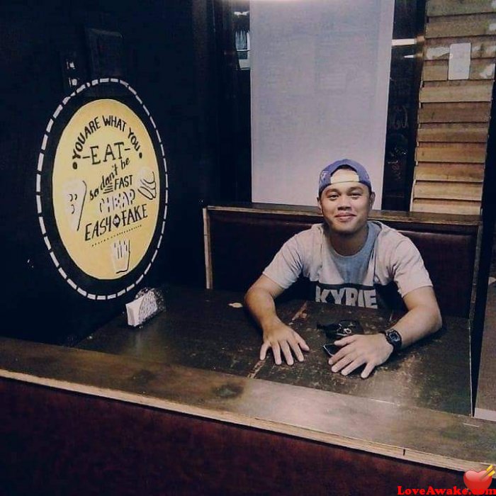 Mac-E Filipina Man from Cebu