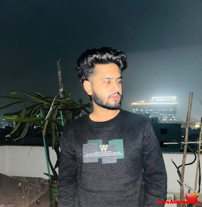 Muazzz00 Bangladeshi Man from Dhaka