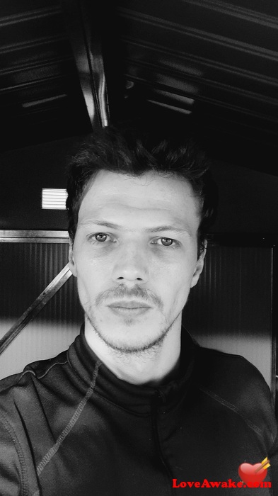 MrLover30 UK Man from Stoke Aldermoor