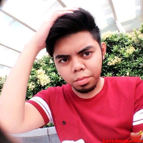 Badumtsst Singapore Man from Jurong/Singapore