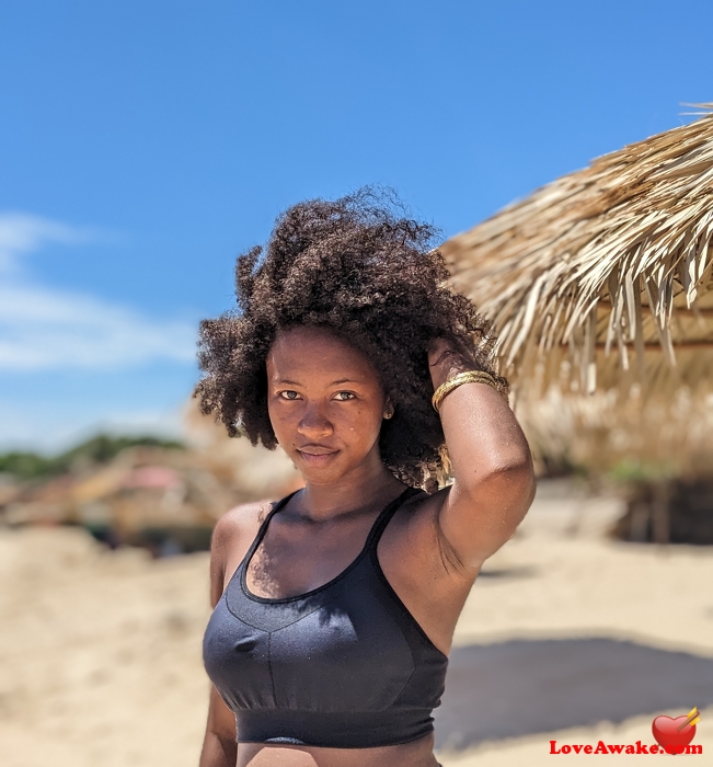 Liha Madagascar Woman from Antananarivo