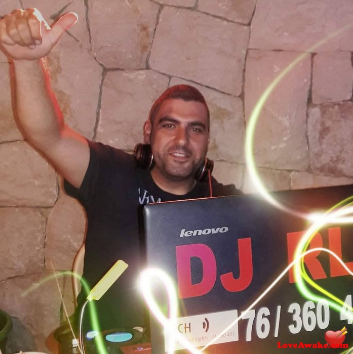 dj802 Lebanese Man from Jounieh