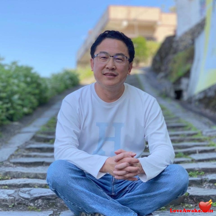 Chenlin2 Taiwan Man from Kaohsiung
