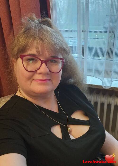 Annwhitaker9855 American Woman from Richmond