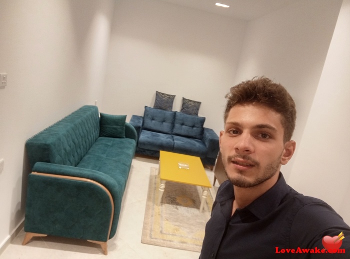 Alaazjfdj2479 Lebanese Man from Beirut
