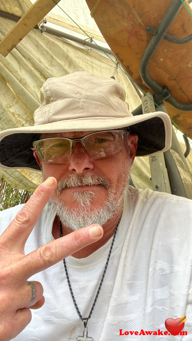 Rarebrudda45 American Man from Fern Forest