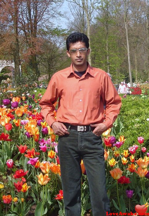 spriyan Sri Lankan Man from Kandy
