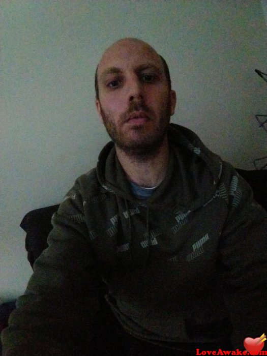 BarryIrving UK Man from Anlaby