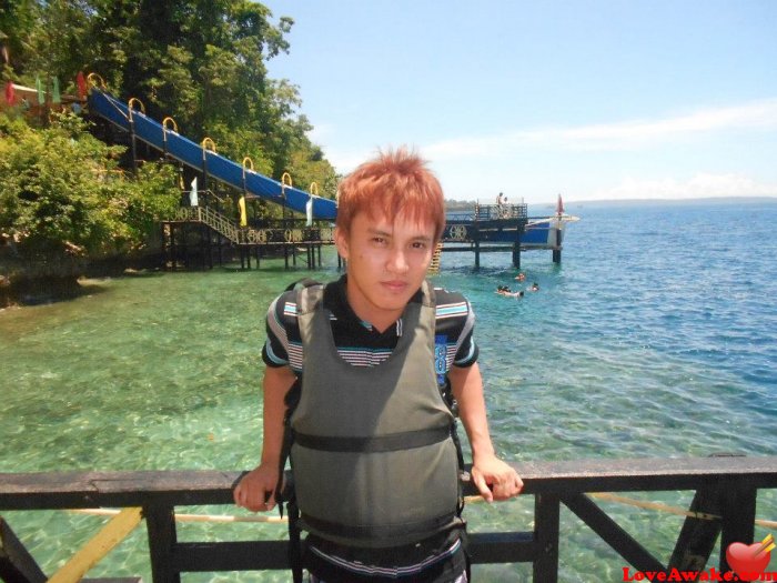 Jimzoren Filipina Man from Davao, Mindanao