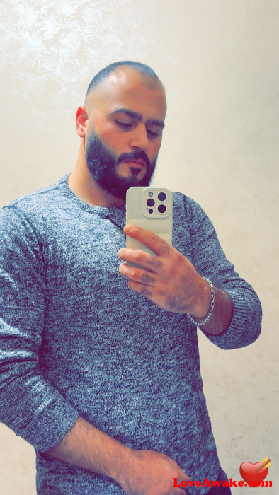 Qaisss Jordan Man from Az Zarqa'
