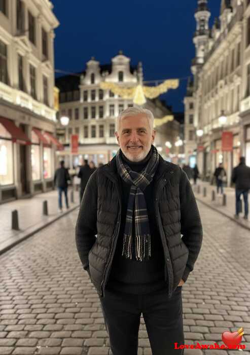 Michel2541 French Man from Neuilly-sur-Seine