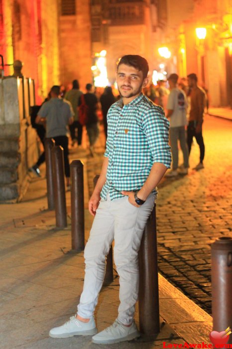 SameH21 Egyptian Man from Cairo = El Qahira (= Cairo)