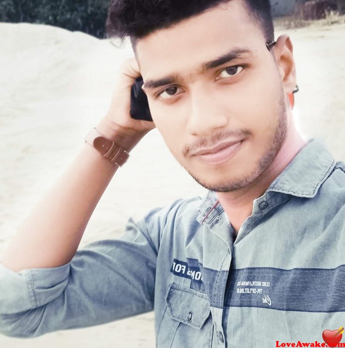 Sisirkhan Bangladeshi Man from Khulna