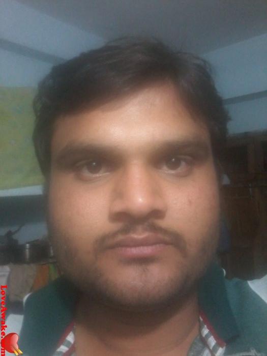 ar1990 Indian Man from Kolhapur
