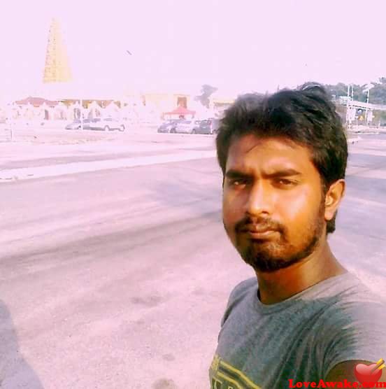 Roz10 Bangladeshi Man from Dhaka