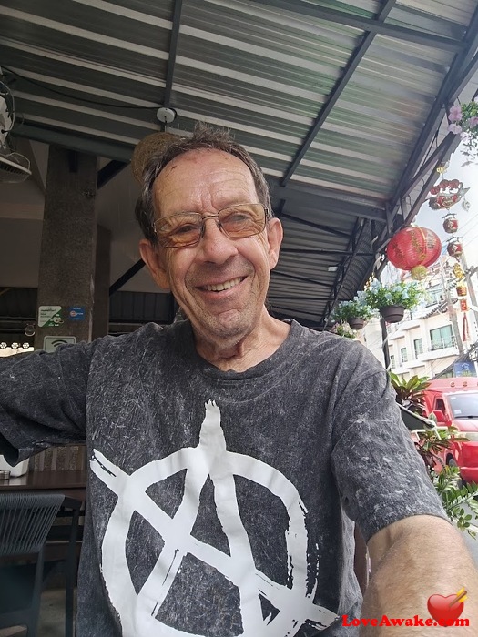 PhuketPete Filipina Man from Manila