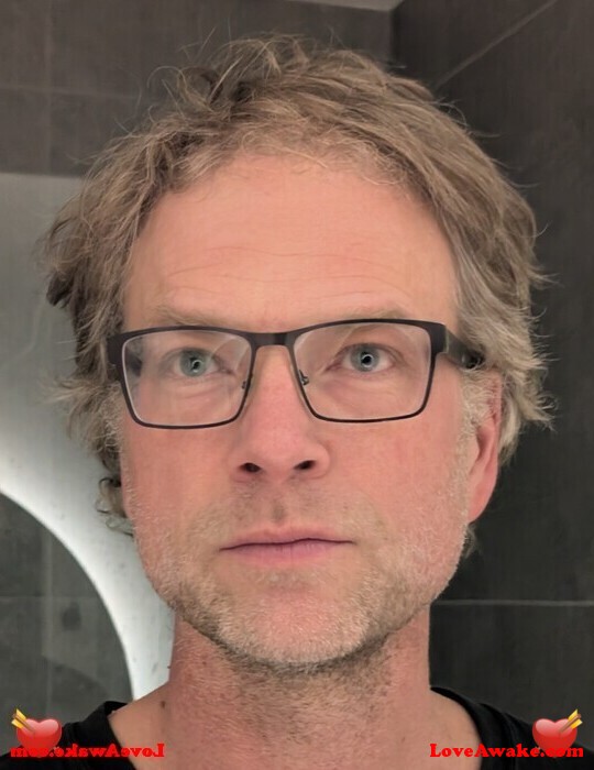 Trazzk Canadian Man from Coquitlam