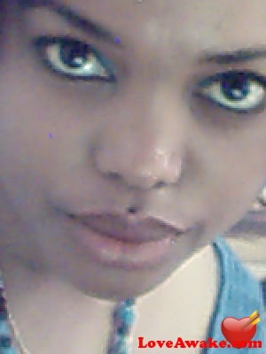 PrettyBee Filipina Woman from Makati