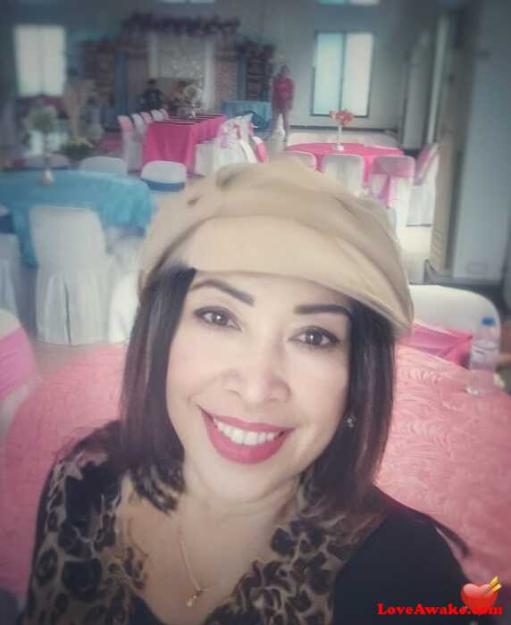 Theadelarona Filipina Woman from Kawit