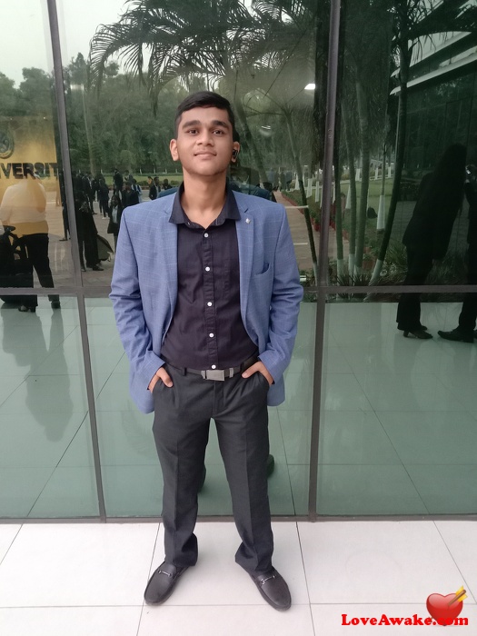 Ayush9886611 Indian Man from Bhubaneswar