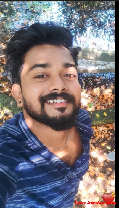 Riyo30 Maldives Man from Male