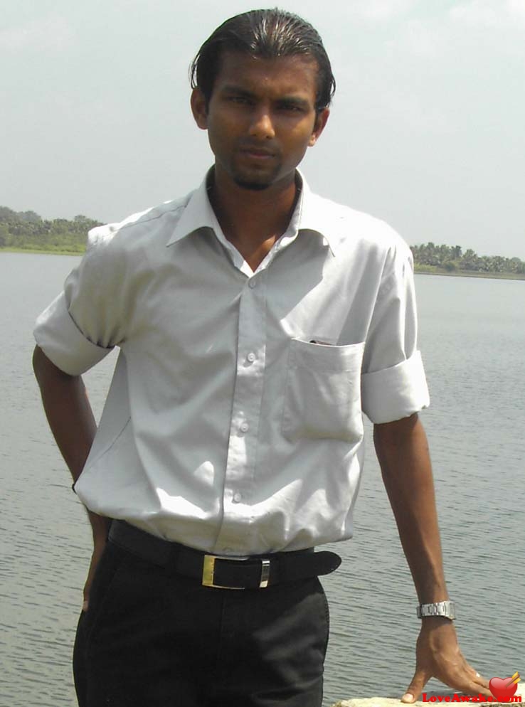 Thimira Sri Lankan Man from Beruwala