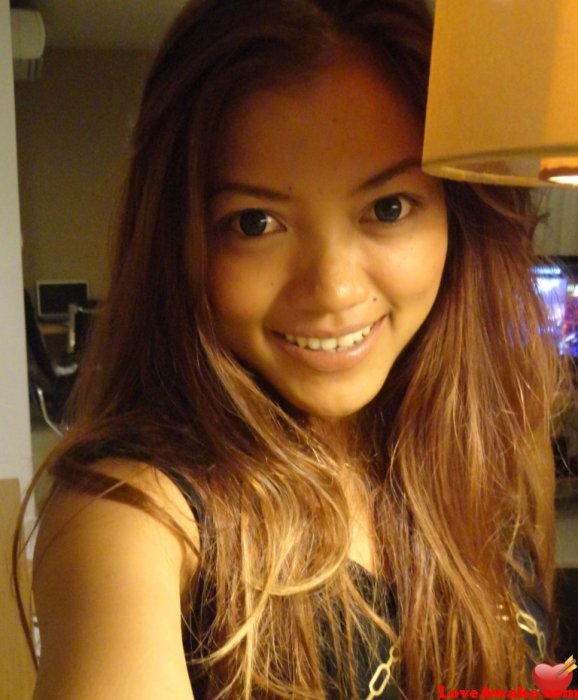 Juwita4 Indonesian Woman from Denpasar, Bali