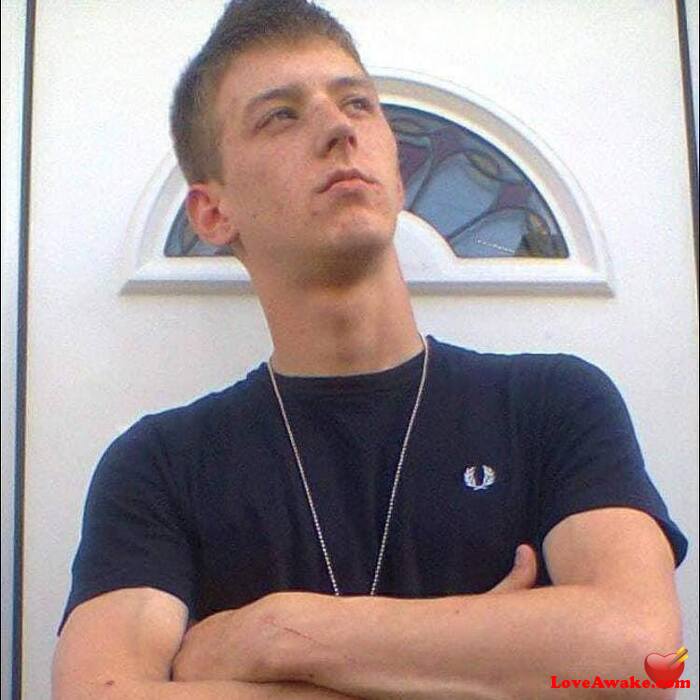 wannameet123 UK Man from Huddersfield