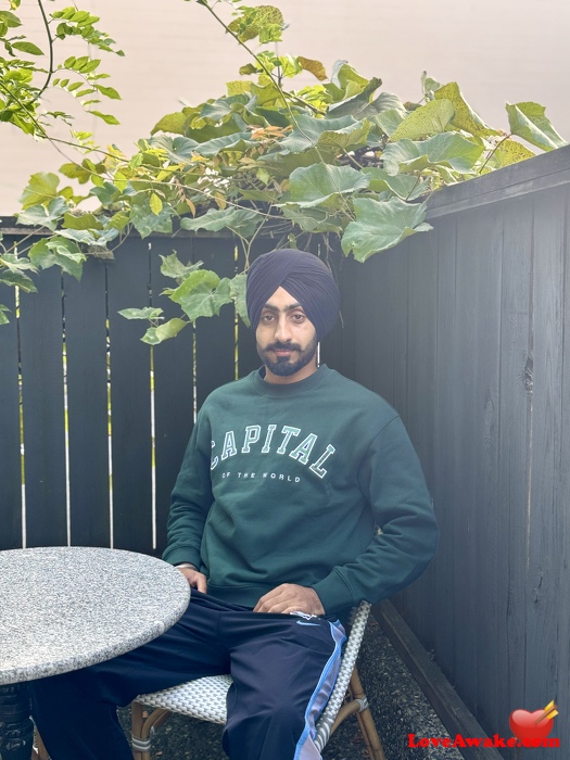 6047208403 Canadian Man from Chilliwack