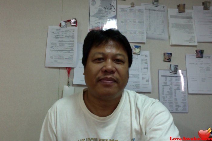 lynard Filipina Man from Borongan