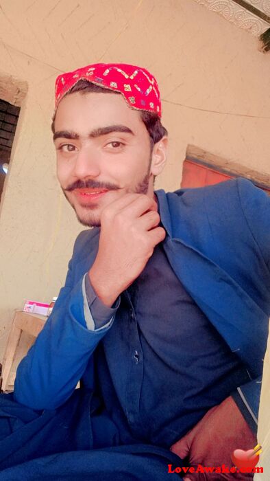 Taswarjoyo Pakistani Man from Hyderabad