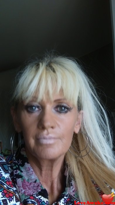 Shaz8769 UK Woman from Liverpool