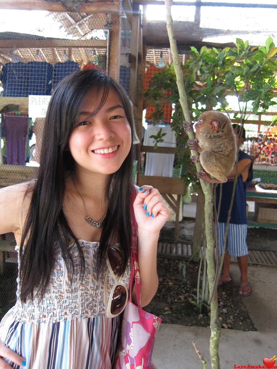 aeb14 Singapore Woman from Singapore